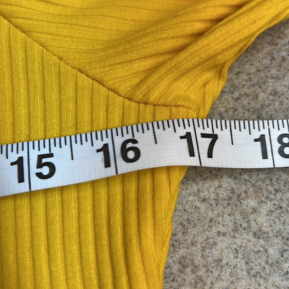 Ellesse Yellow W/ White Stripe Womens US L EU 40 UK 12 Body High Neck Bodysuit - Picture 7 of 16